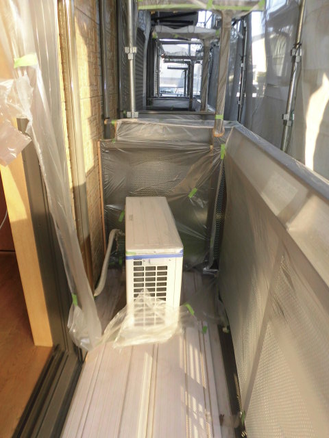 15/28 バルコニー