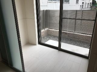 23/30 バルコニー