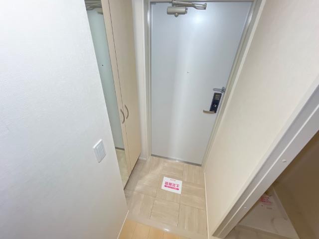 14/30 玄関