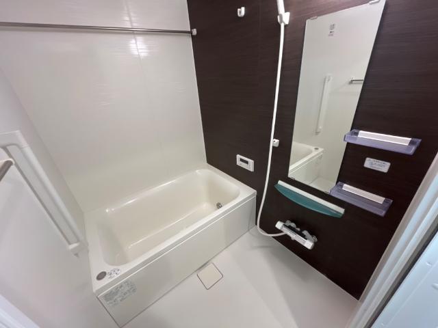13/30 浴室