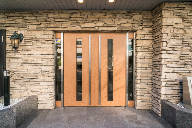 20/28 エントランス