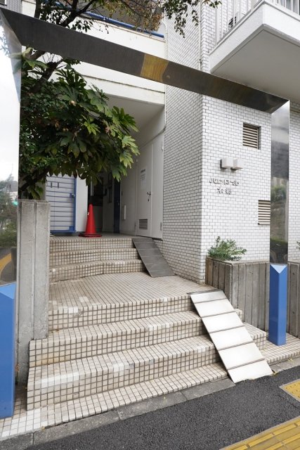 8/12 エントランス