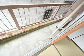 13/16 バルコニー