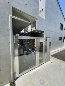 3/3 エントランス