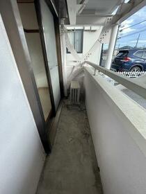 13/16 バルコニー