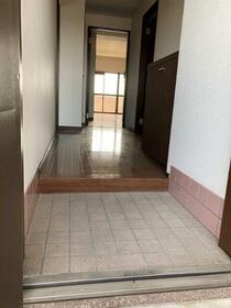 6/16 玄関
