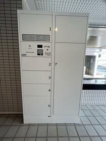 16/16 エントランス