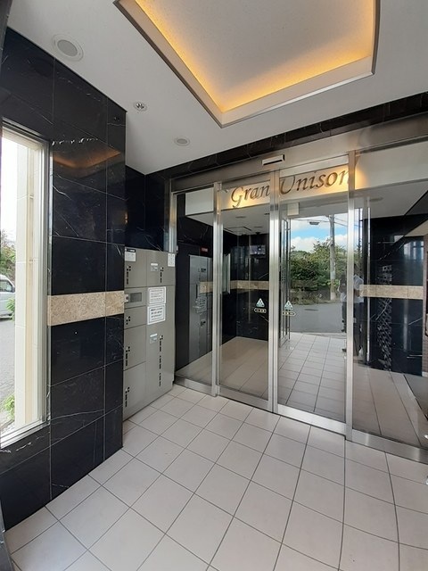 14/20 エントランス