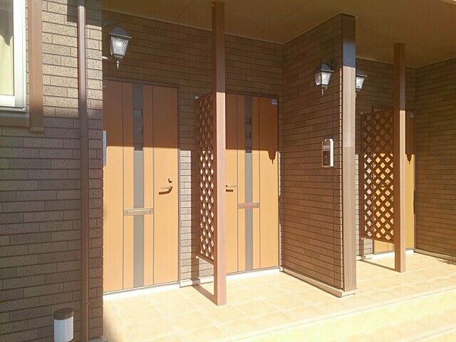 14/20 エントランス