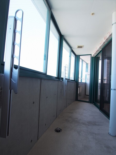 17/29 バルコニー