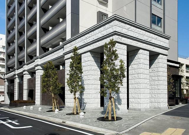 29/30 エントランス