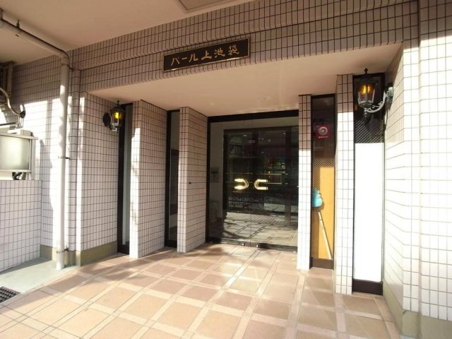 2/3 エントランス