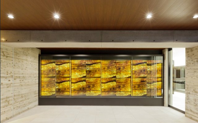 13/14 エントランス