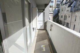 13/16 バルコニー