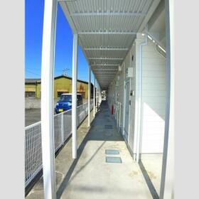 15/15 エントランス