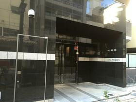 2/2 エントランス