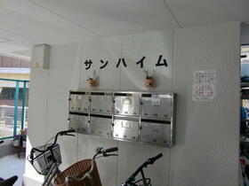 15/16 エントランス