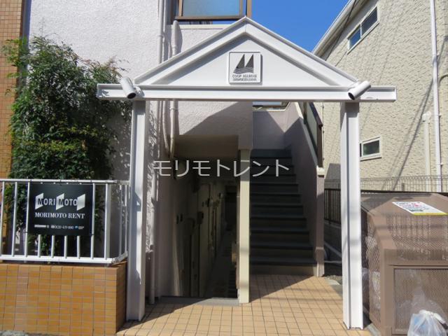 2/3 エントランス