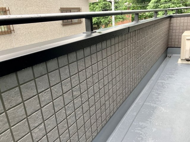 13/23 バルコニー