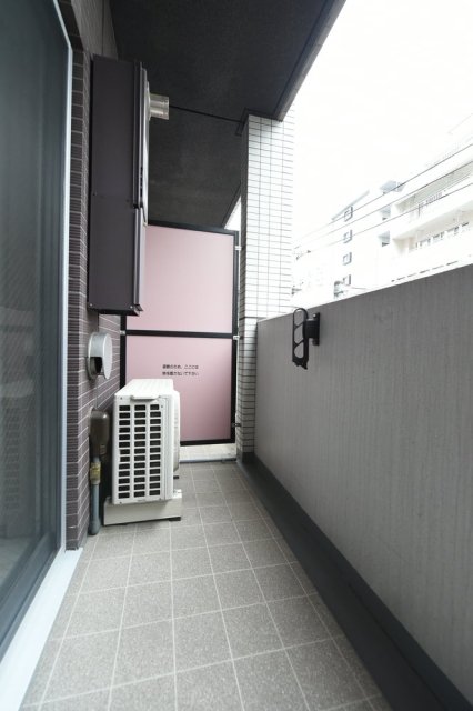 17/30 バルコニー