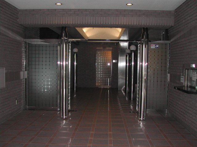 8/9 エントランス