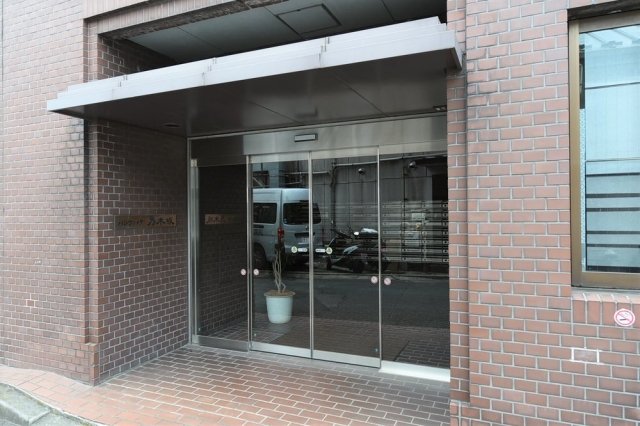 3/5 エントランス