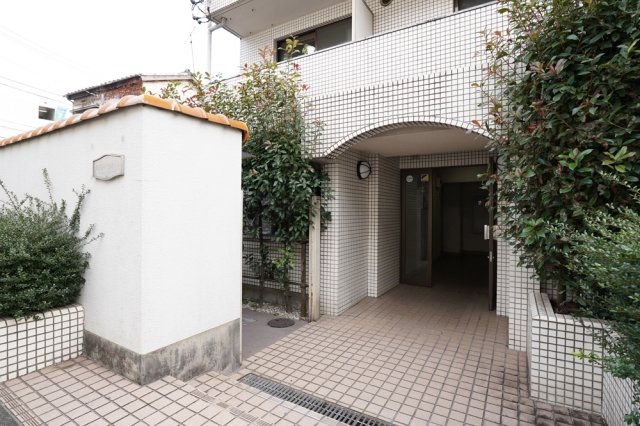 3/6 エントランス