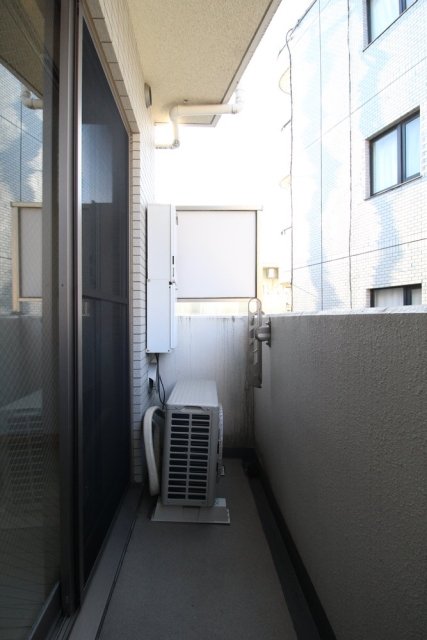 18/26 バルコニー