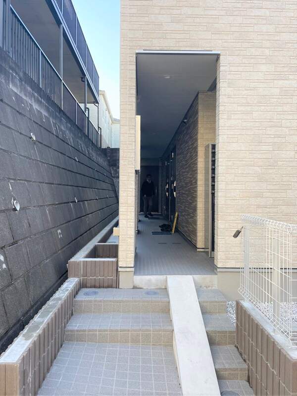 21/21 エントランス