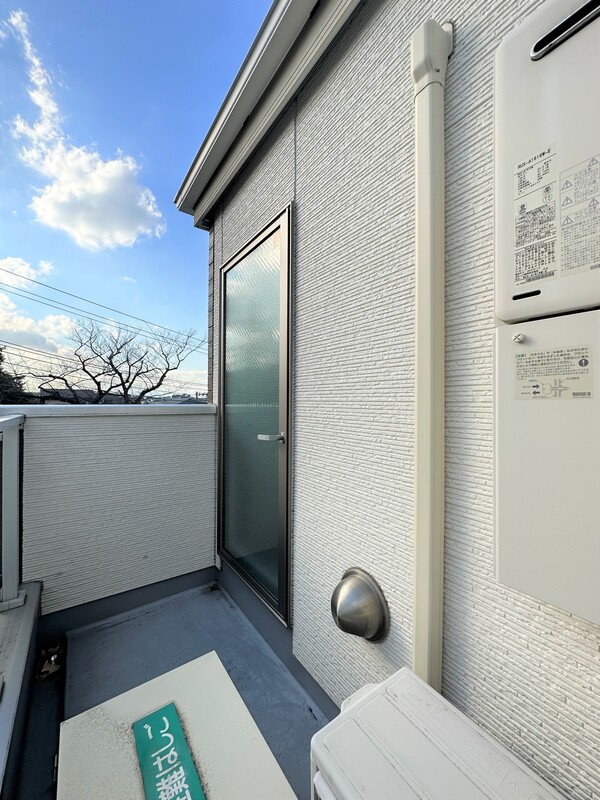 14/23 バルコニー