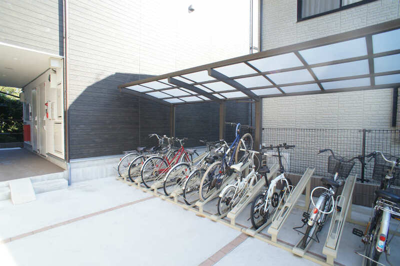 2/2 エントランス