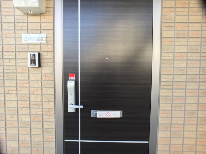 19/26 エントランス