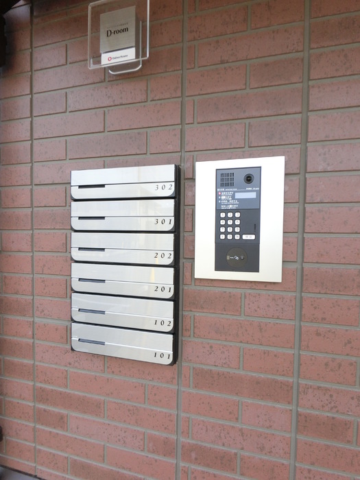 17/21 エントランス