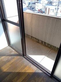 13/13 バルコニー