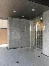 15/24 エントランス