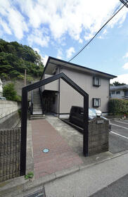 13/15 エントランス