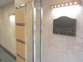 2/2 エントランス