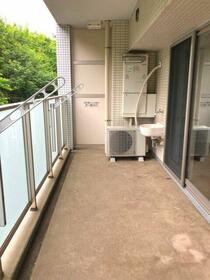 13/26 バルコニー