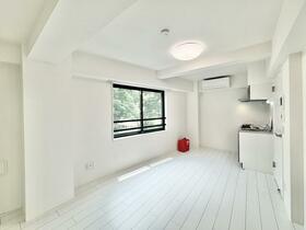 4/13 リビング/ダイニング