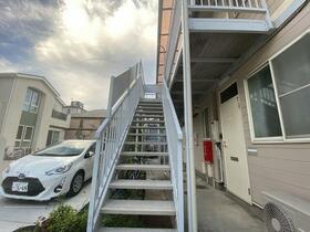 15/15 エントランス