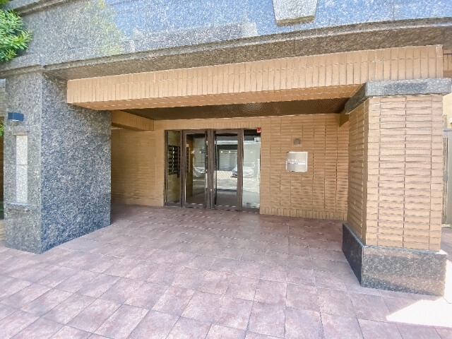 5/6 エントランス