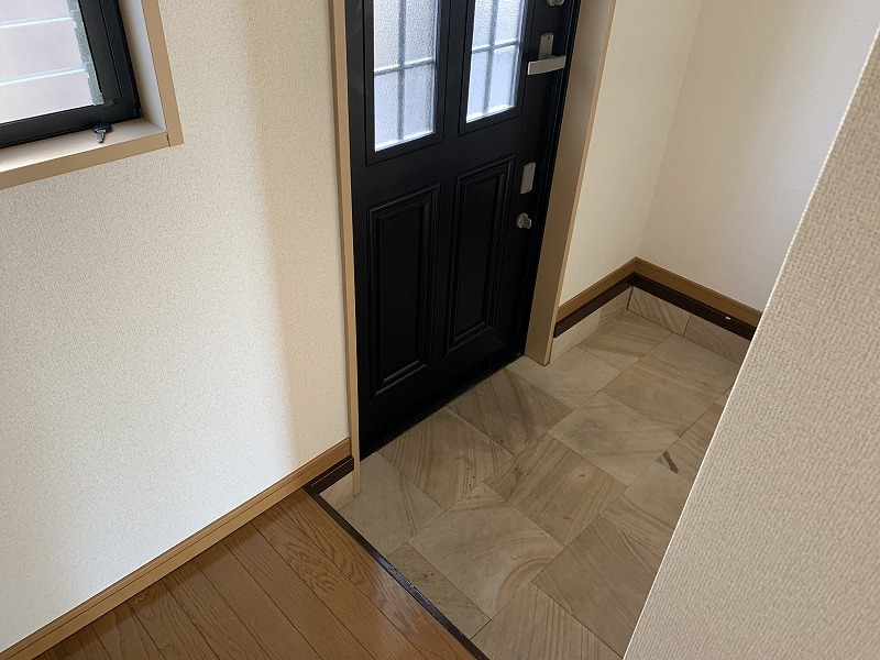 8/25 玄関