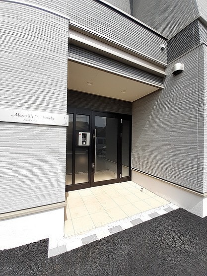 12/20 エントランス