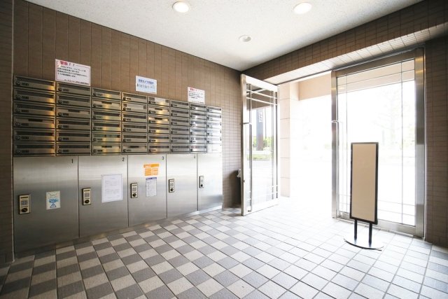 22/23 エントランス