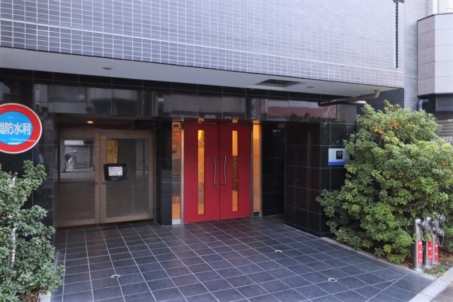 3/4 エントランス