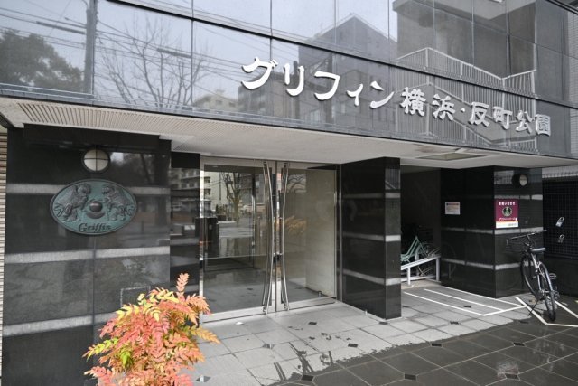 21/25 エントランス