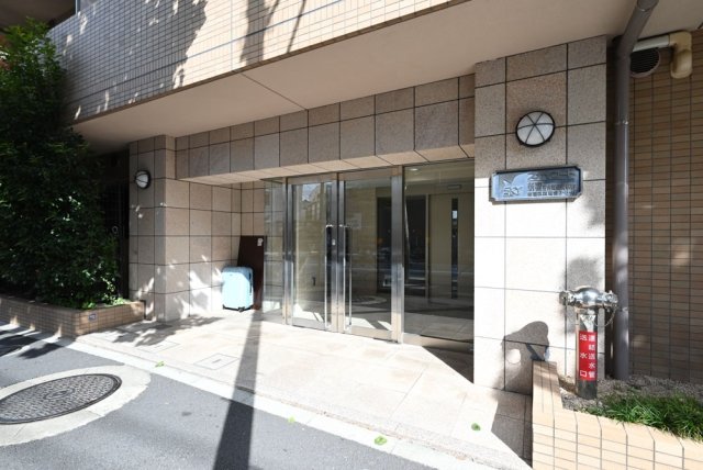 8/11 エントランス