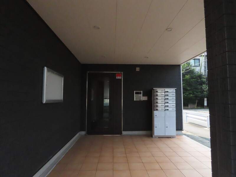 20/24 エントランス