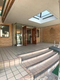 3/4 エントランス