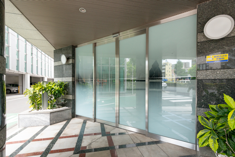 5/5 エントランス